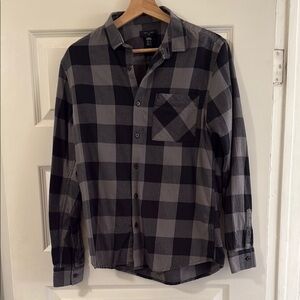 New Look Black and Gray Casual Button Down Shirt